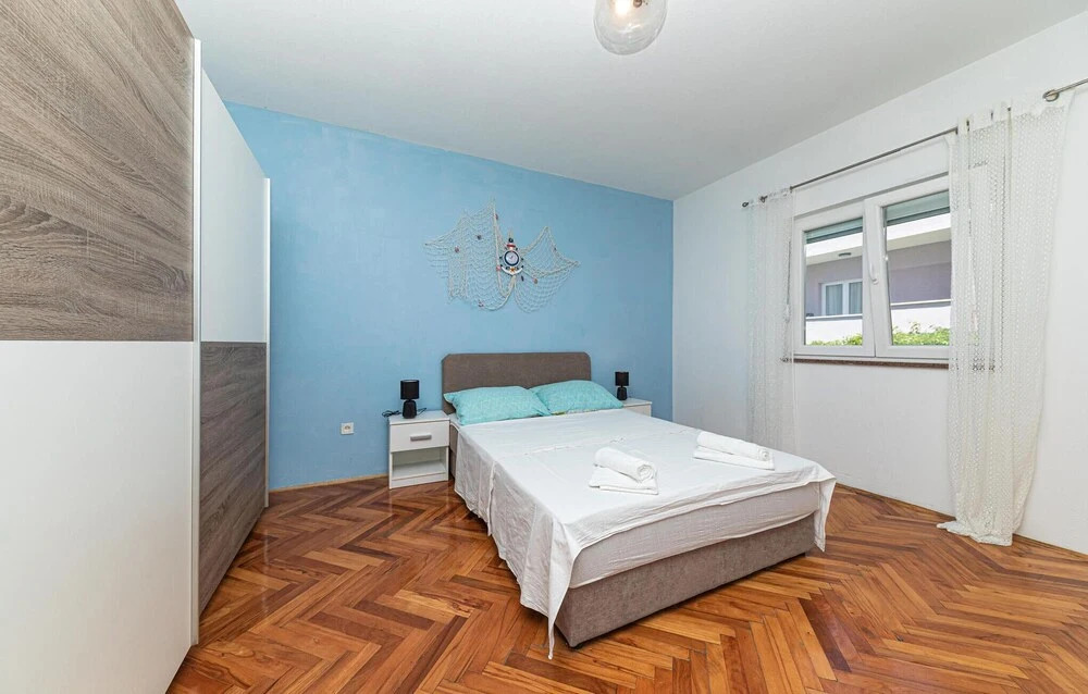 2 Bedroom Amazing Home In Kastel Stari