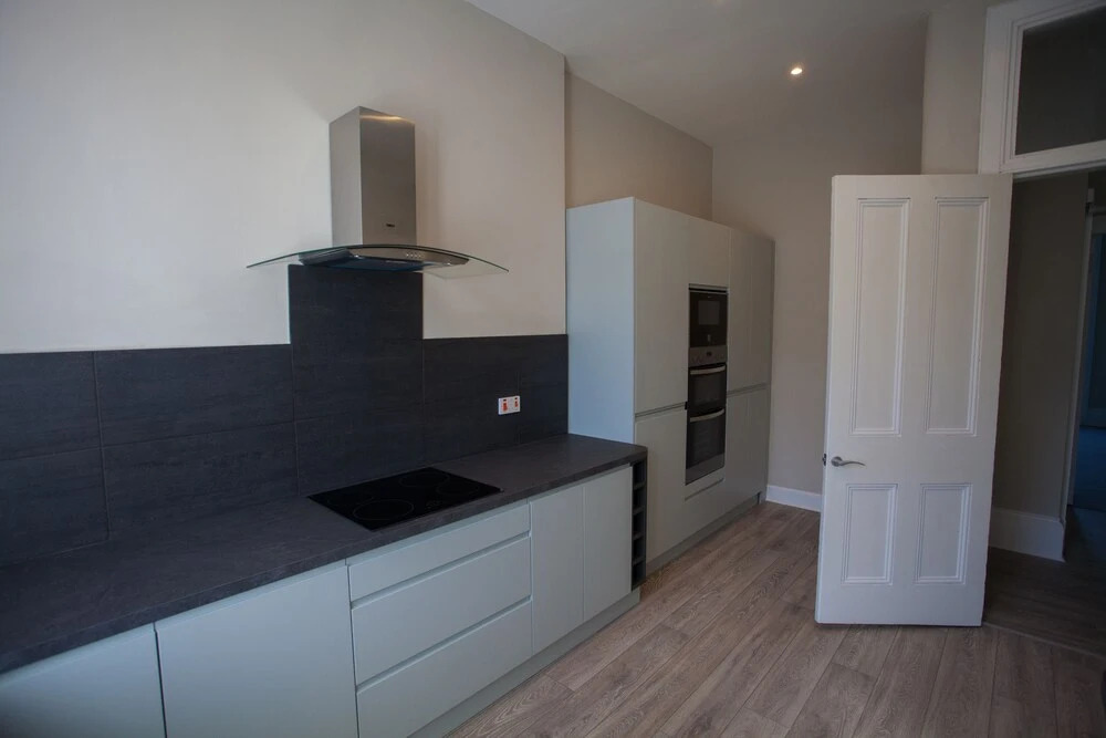 Stunning 2 Bedroom Apartment