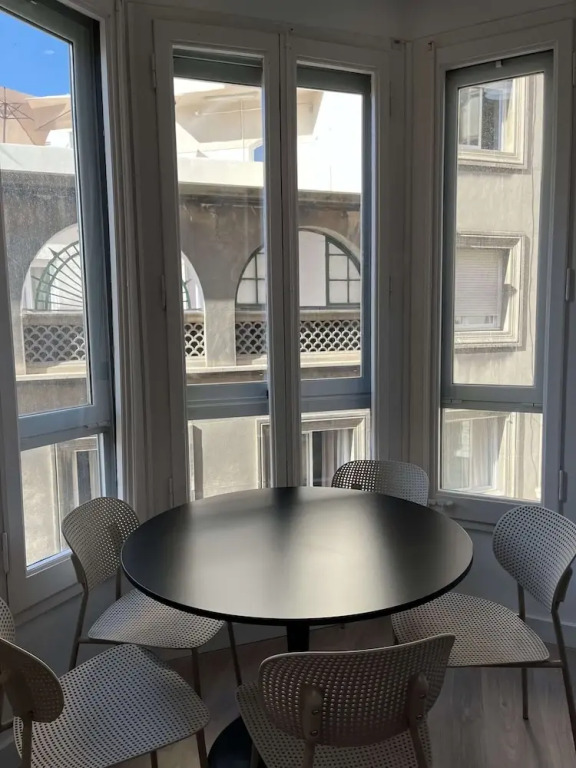 Apartamentos Express by gaiarooms