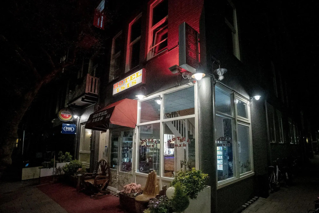 Hotel Isis