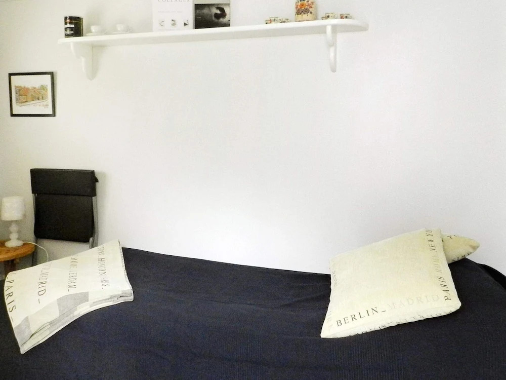 5 person holiday home in LYSEKIL