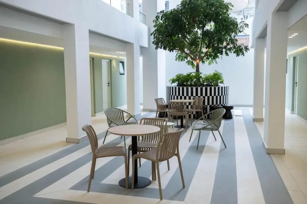 Luxurious Sea Point Studio Apartment