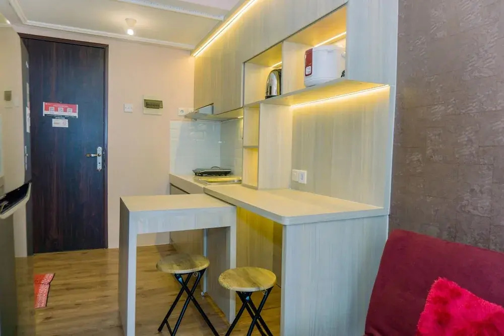 Modern And Tidy 1Br Serpong Greenview Apartment