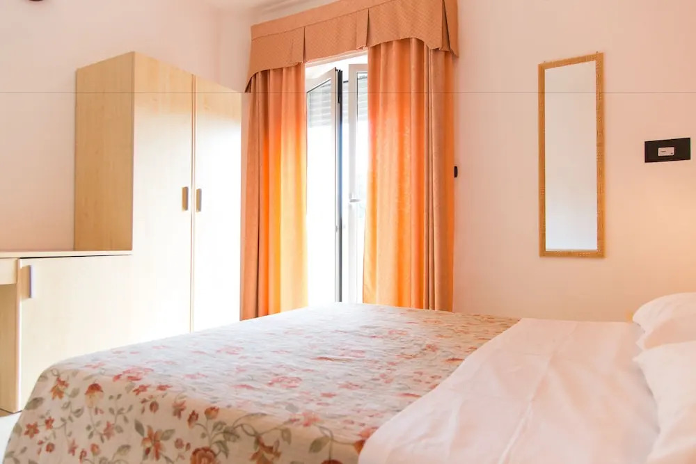 Casa Vacanze Saint Tropez - Pineto