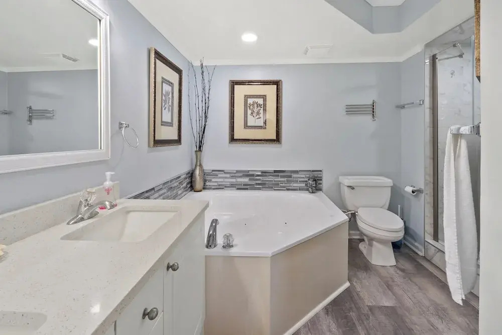 Ocean Bay Club 1404