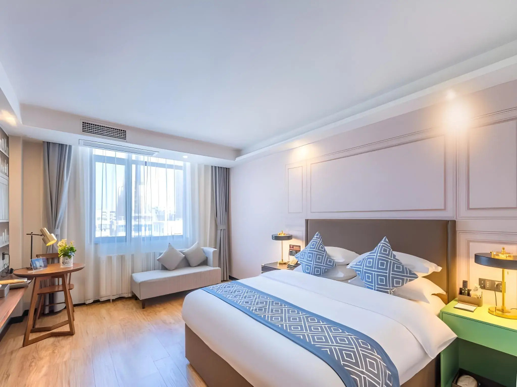 GEM Hotel Fuyang Linquan County Guangming Nan Road