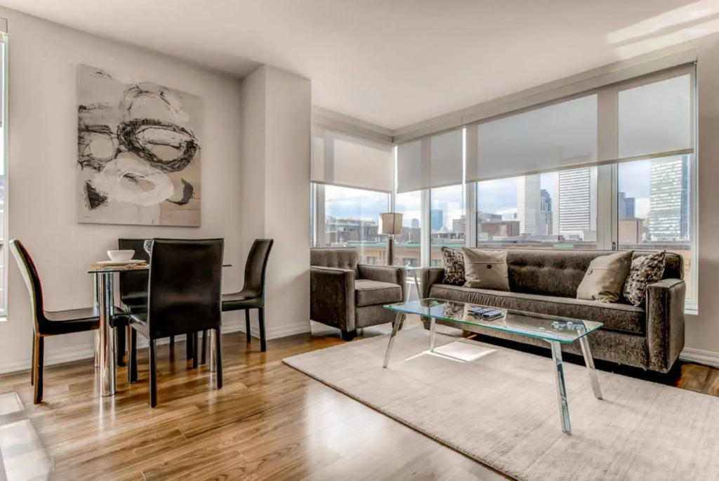 Global Luxury Suites at BCEC