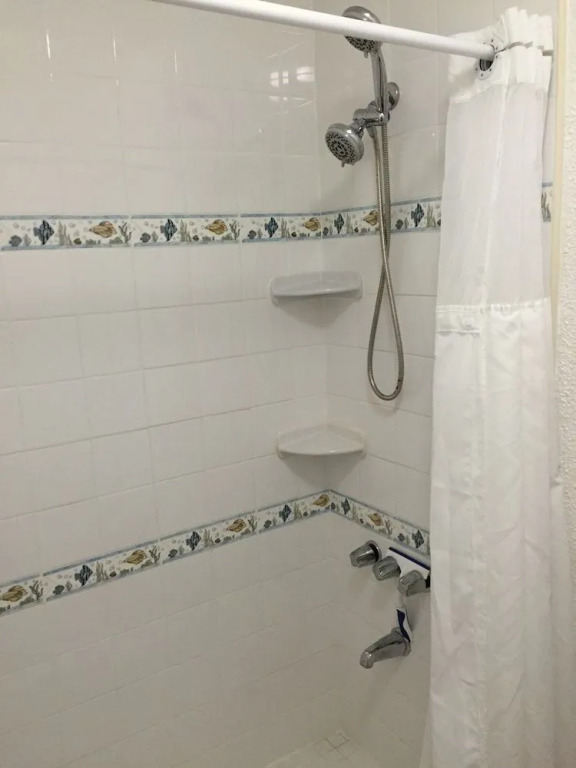 Isla Vista Condo