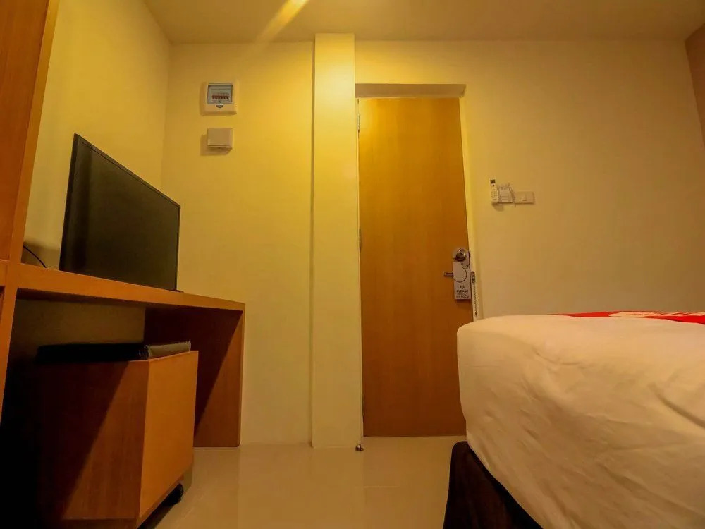 NIDA Rooms Nimman Dusit 2000
