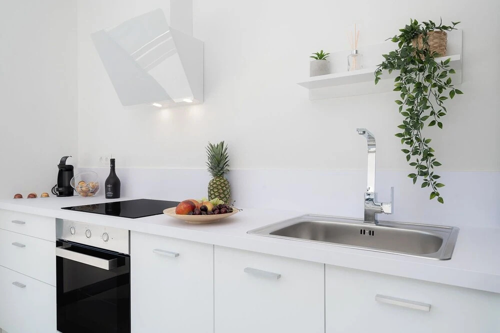 White Cliff Luxury Suites