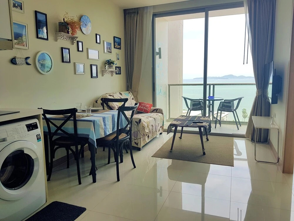 Riviera 1BR Sea View B1608
