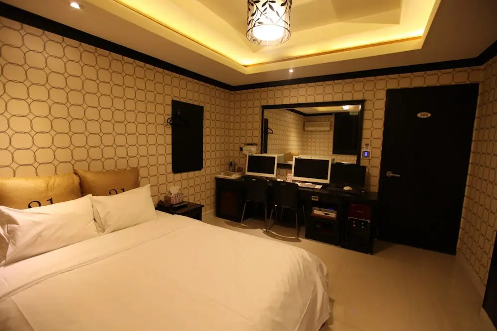 Theme 21 Motel