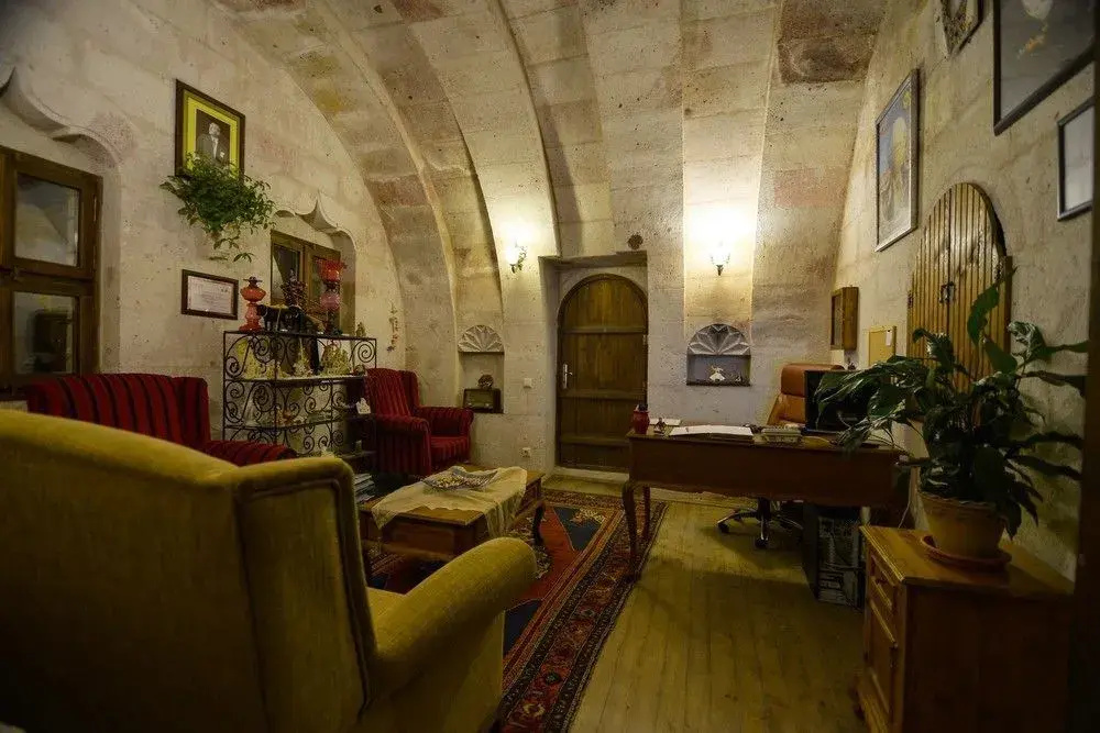 Babayan Evi Cave Hotel