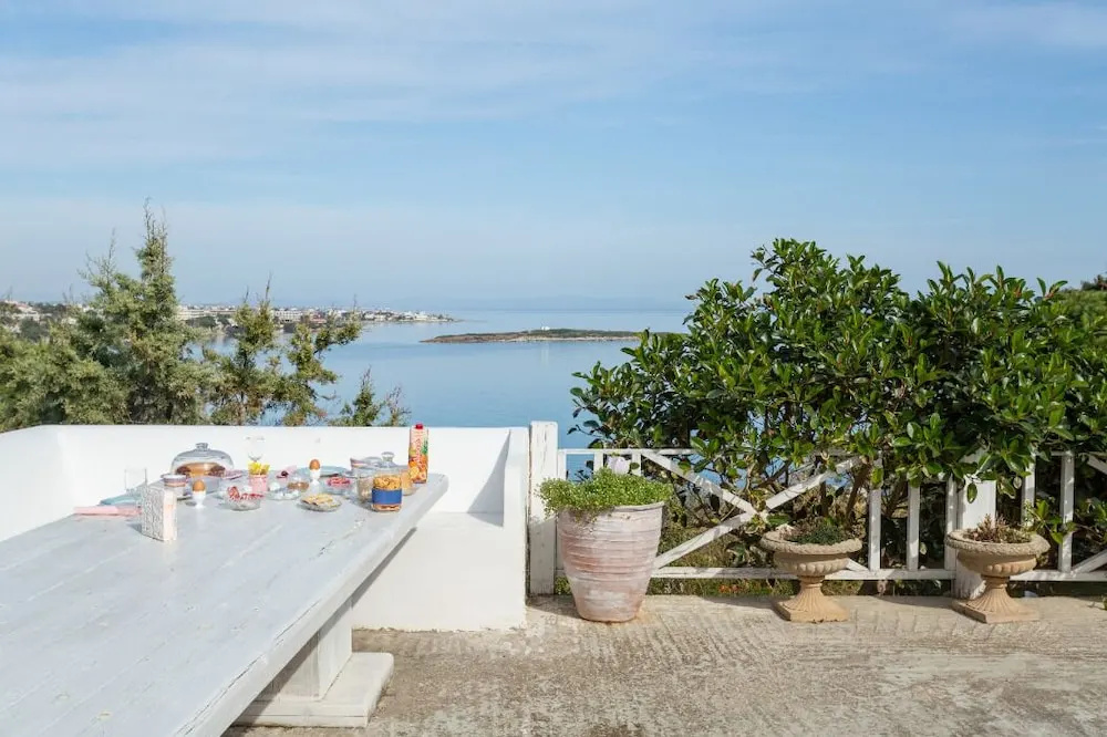 Artemis Villa near Athens airport