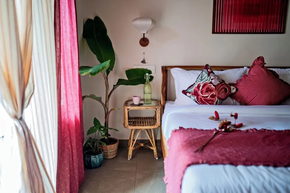 Vana by Loka - Nature Inspired Studios