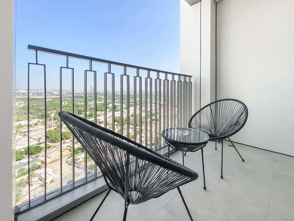 The Smart Concierge - Downtown views 2