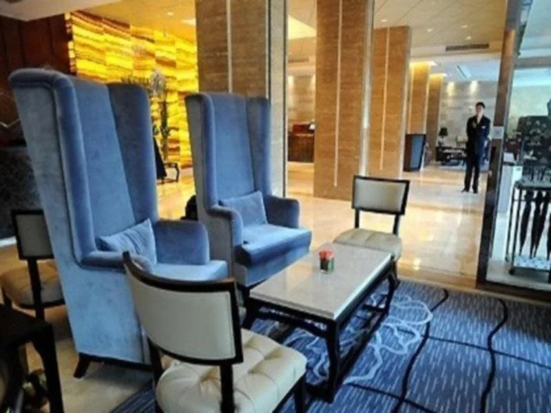 S. Signaturefloor