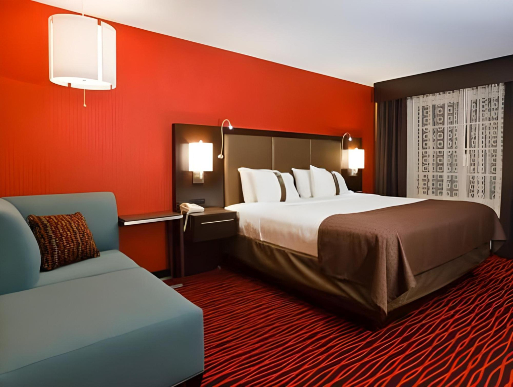 Holiday Inn Colorado Springs - Airport by IHG