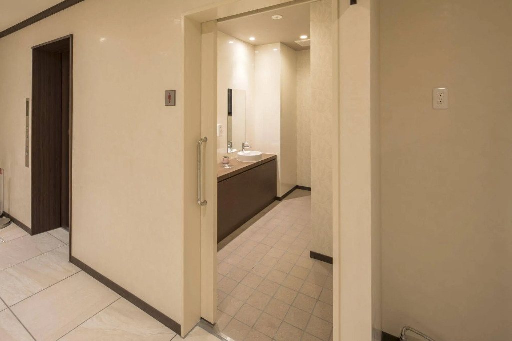 Hotel WBF Yodoyabashi Minami