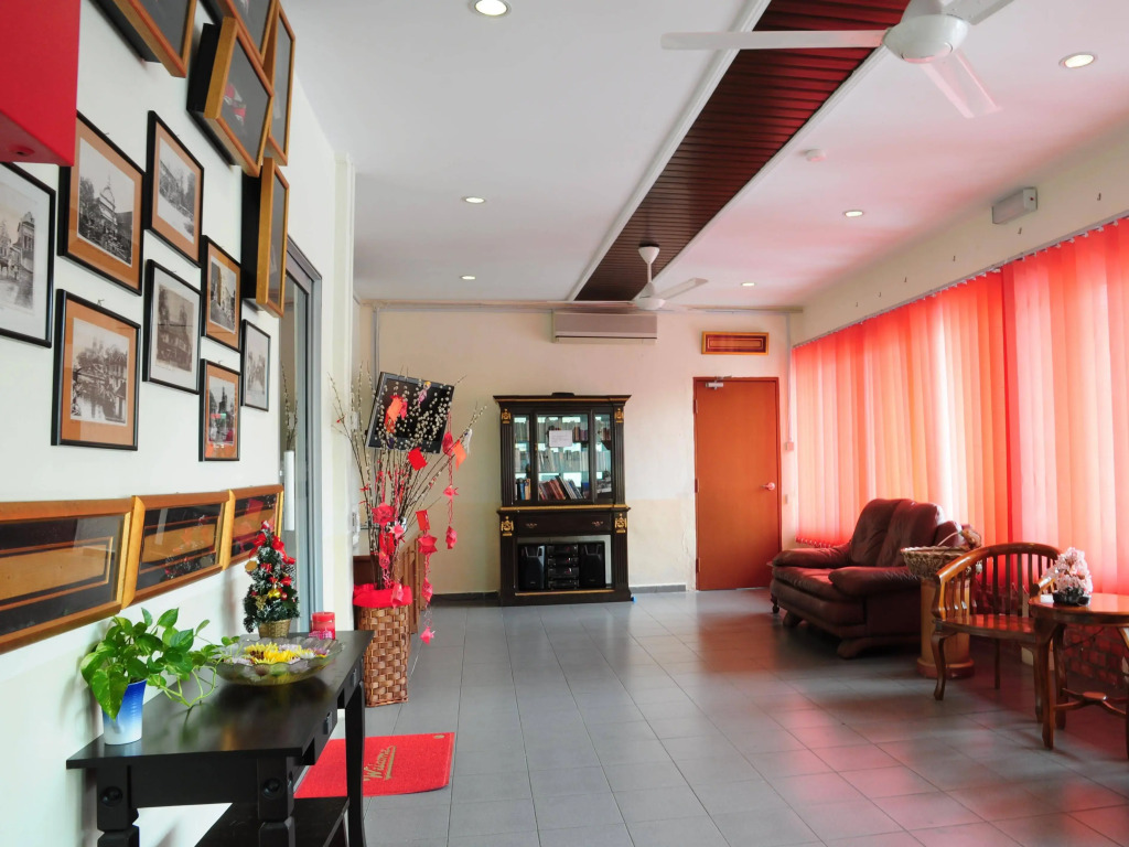 OYO 483 Hotel ABC