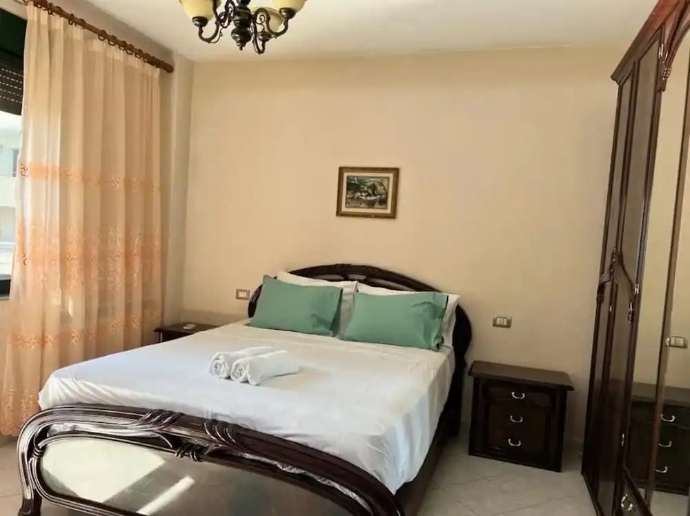 Spacious 2 Bedroom Apartment