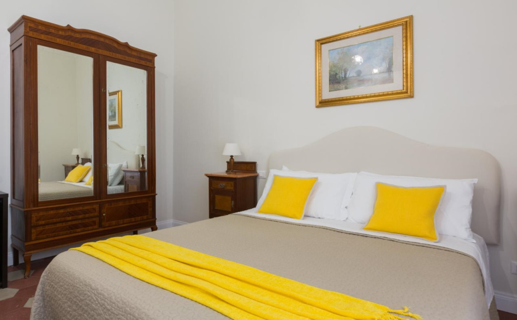 casa mo room and suite