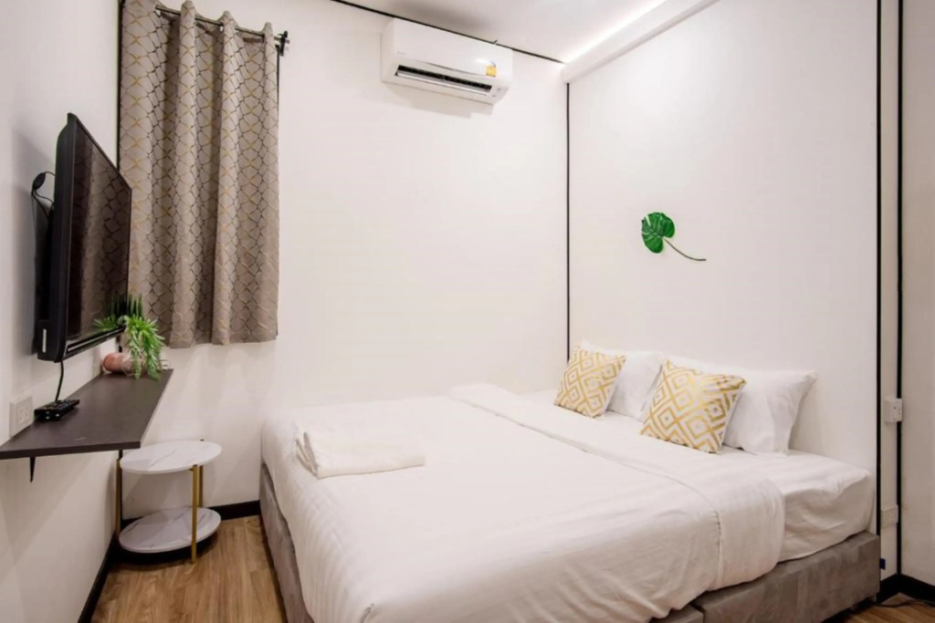 Isara Boutique Hotel and Cafe