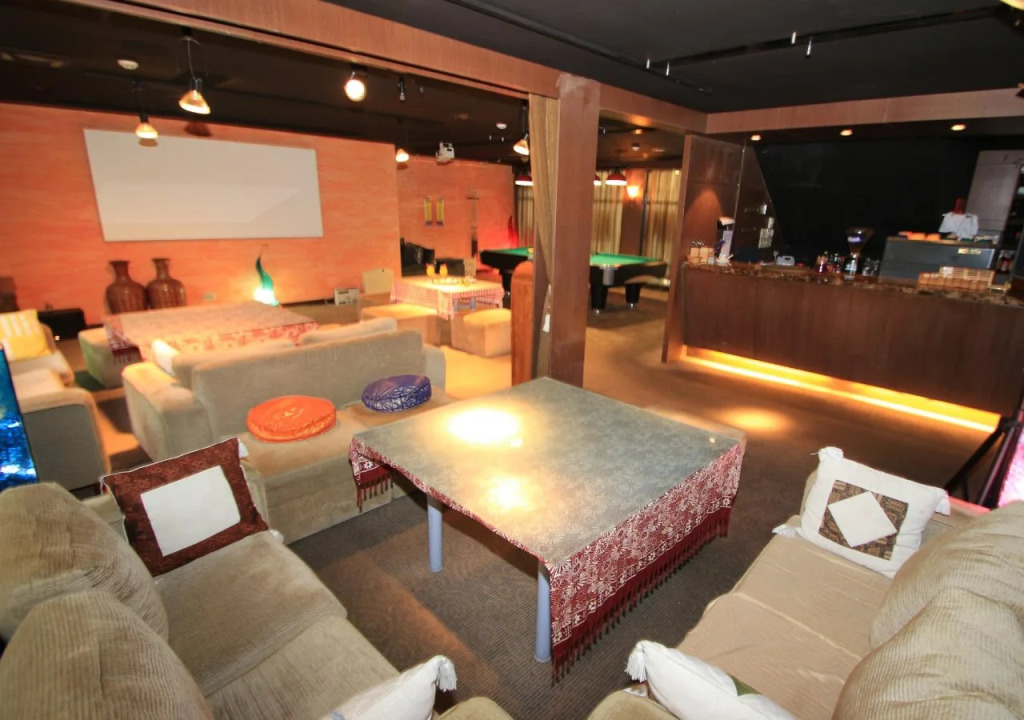 La Villa Hotels & Resorts