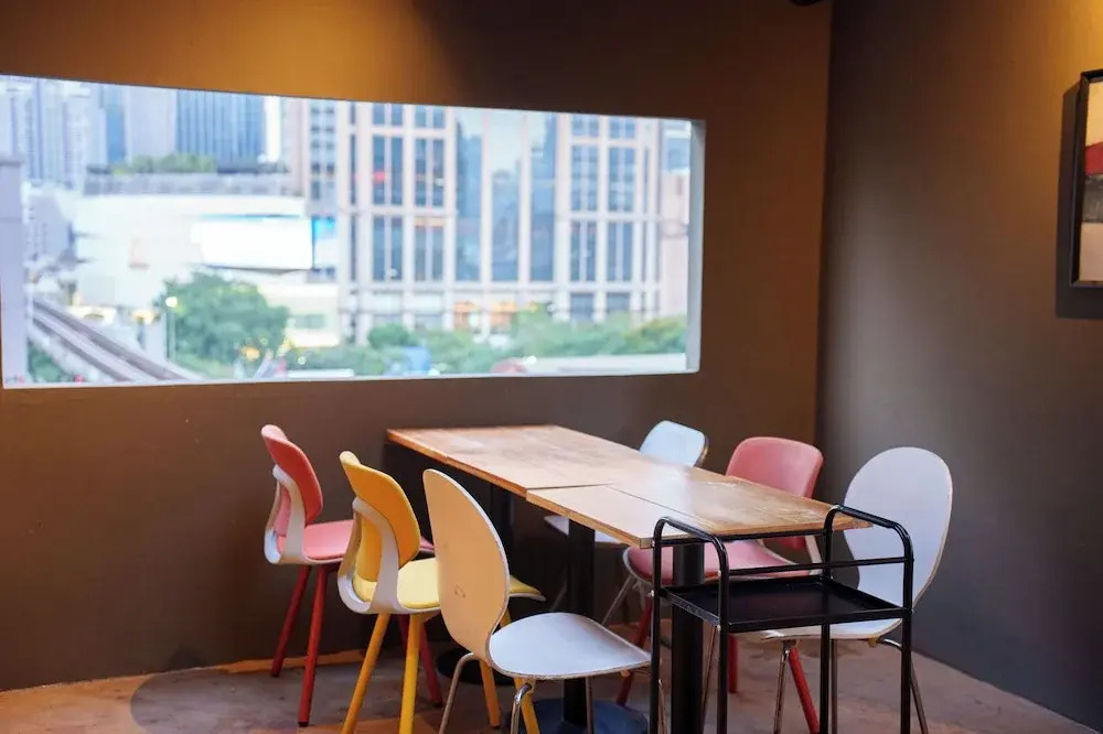 ZAYN Phrom Phong Hotel - Near Skytrain Phrom Phong Station