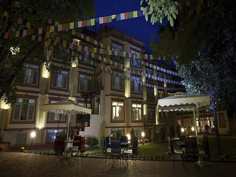 Hotel Dolmaling - Stay for Cause