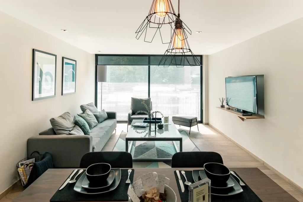 Luxurious 1br apt. located in trendy Polanco.