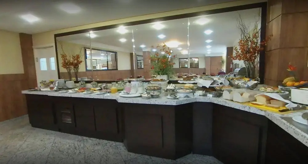 Barbur Center Hotel
