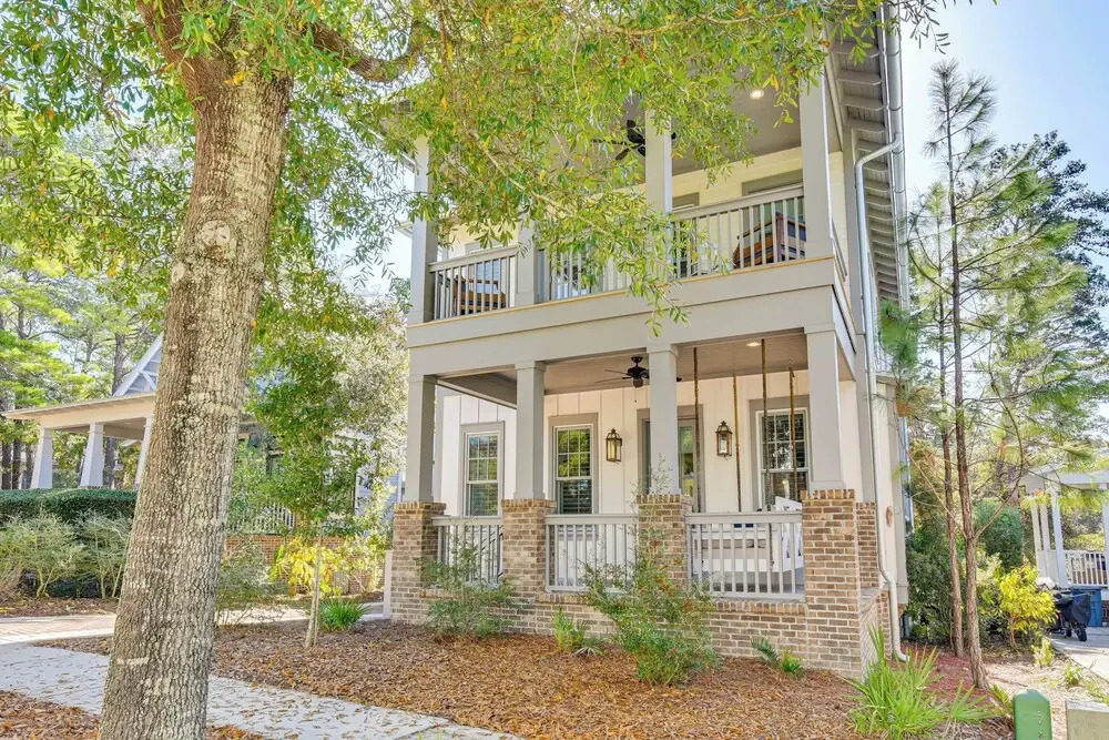 Walk to Gulf: Modern Retreat in Santa Rosa Beach!