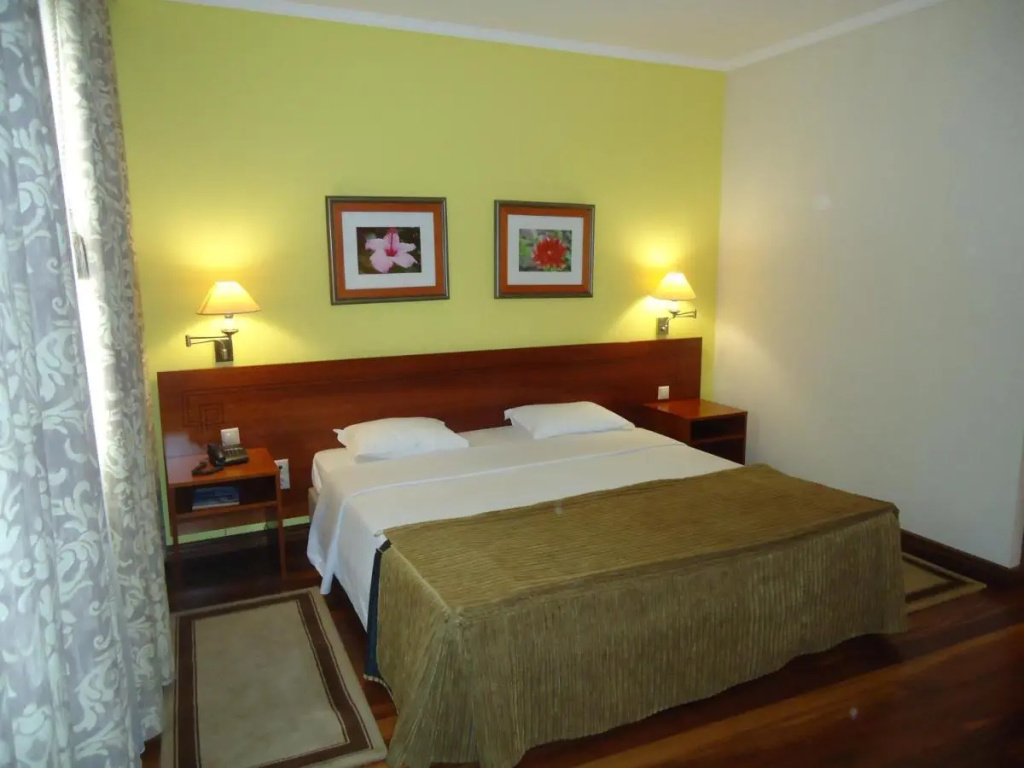 Hotel Camoes