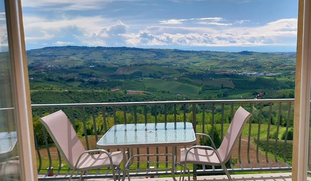 Villa Bellavista Alba, B&B