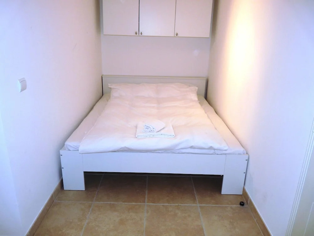 Madrid White