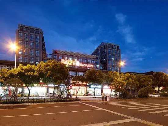 Qingteng Yisu Hotel (Ningbo Passenger Transport Center Subway Station)