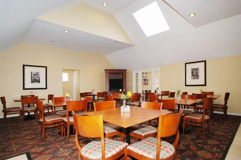 Hawthorn Suites by Wyndham Miamisburg/Dayton Mall South