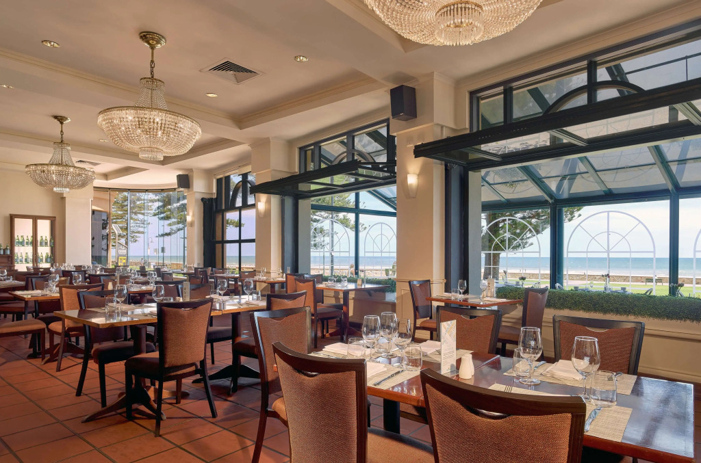 Stamford Grand Adelaide