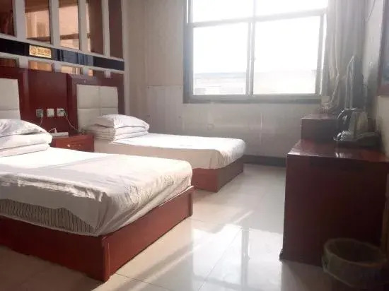Qianxi Yingchun Hotel