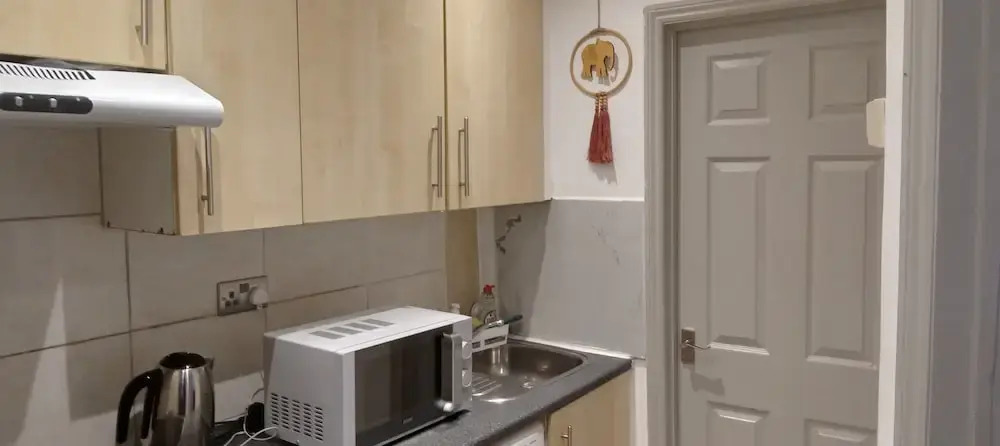Lovely 1 Bedroom Apartment With Garden