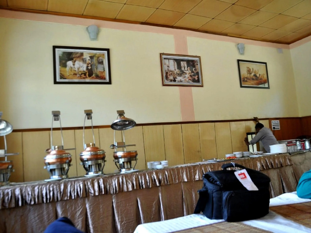 Hotel Abu Palace