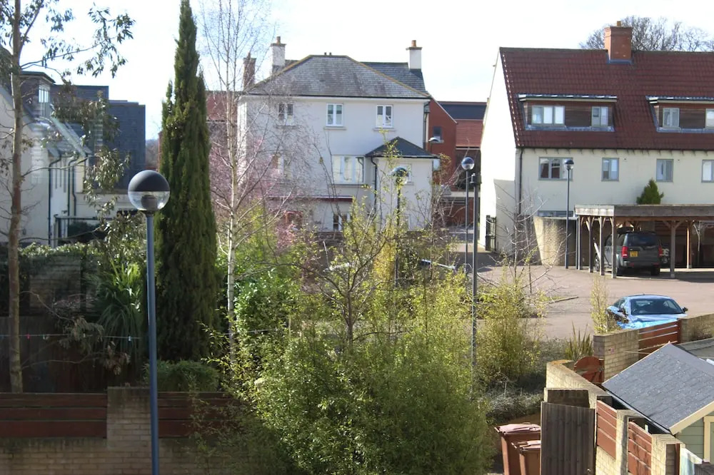iStay - Bradlaugh House
