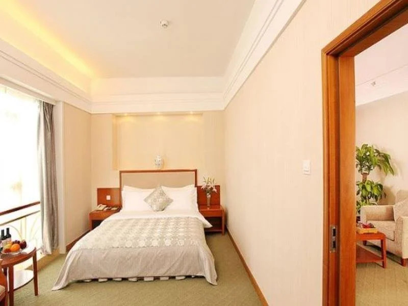 Dolton Grand Source Hotel