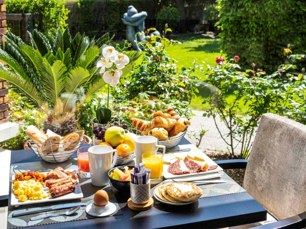 Mercure Maurepas Saint Quentin