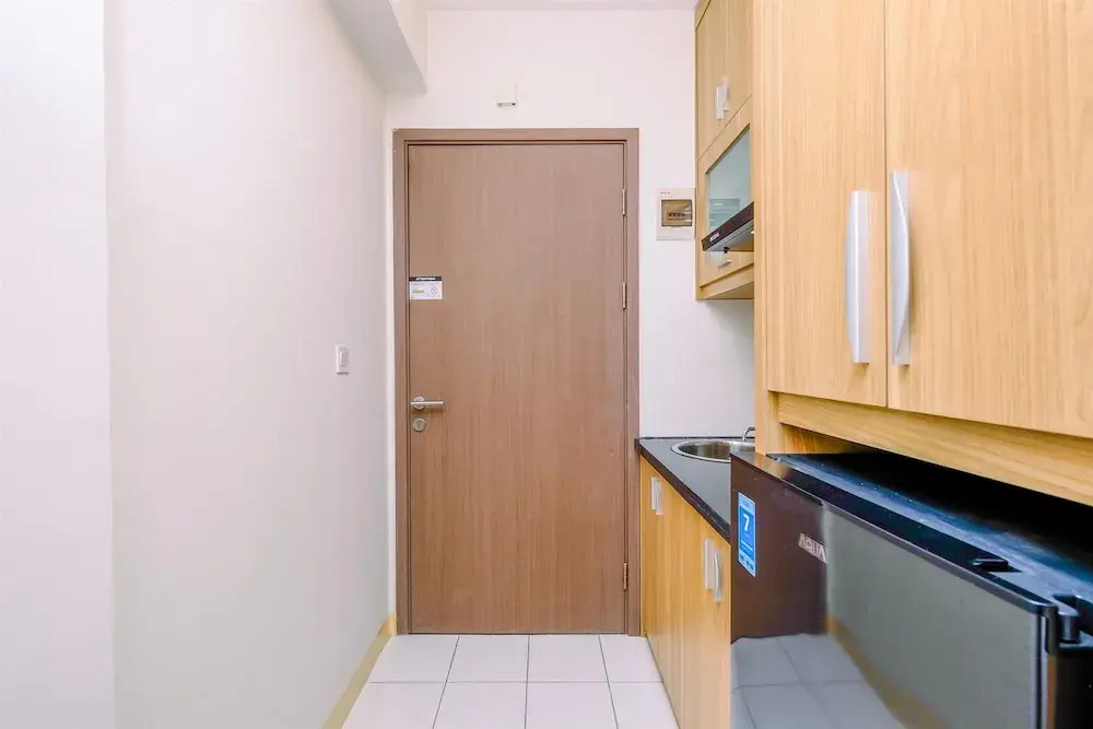 Nice and Comfort Studio at 25th Floor Podomoro Golf View Apartment