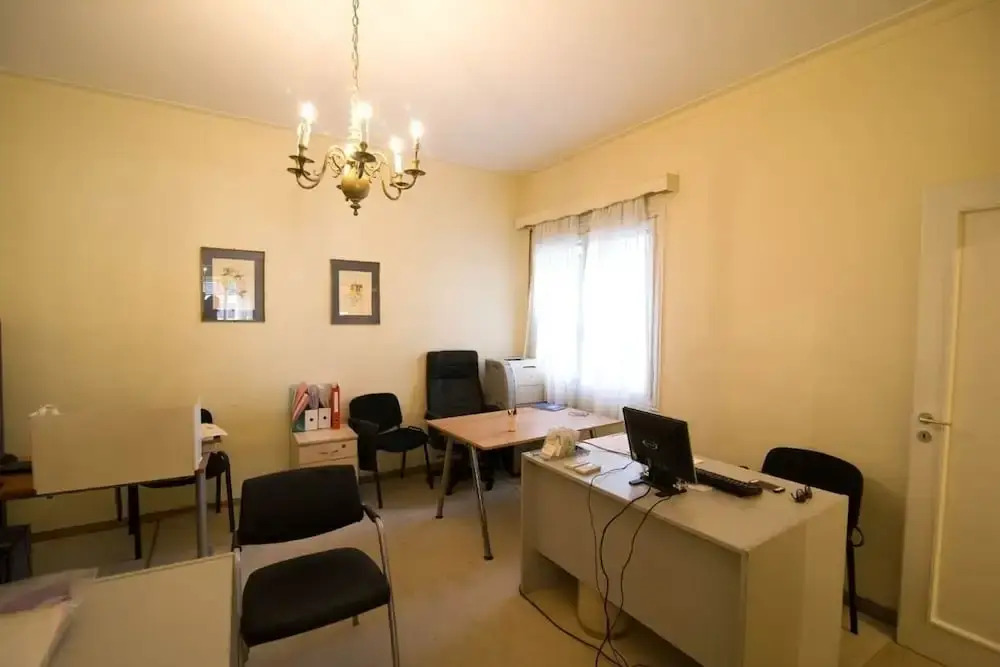 Luxury Sunny 150m2 Flat at the Heart of History