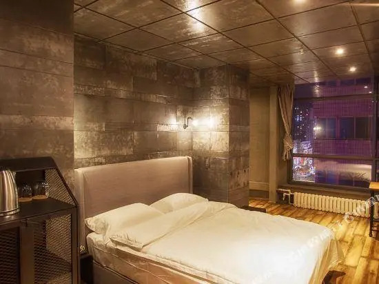 Lanzhou Pandora Art Hotel