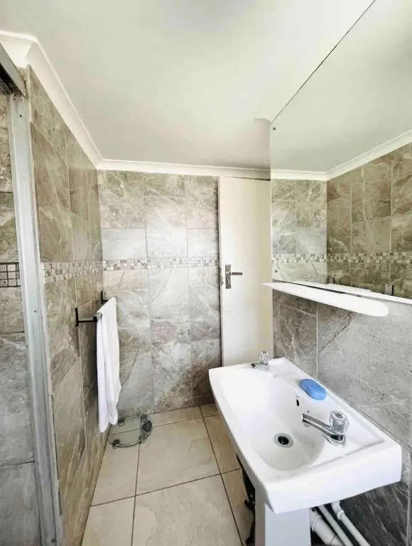Lovely 2 bedroom duplex apartment (self-catering)