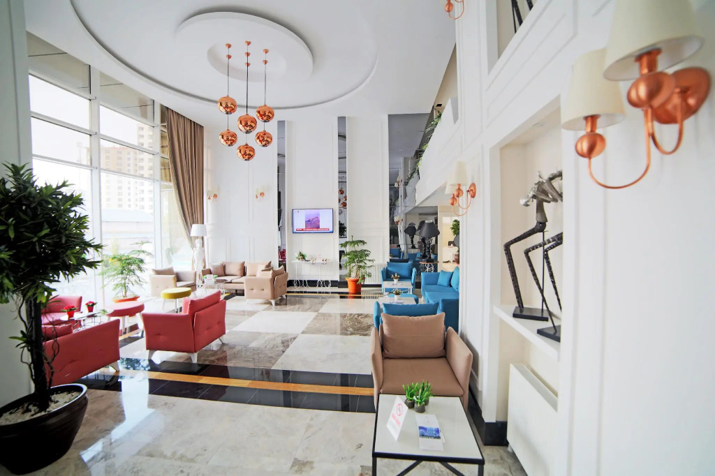 A Royal Suit Hotel